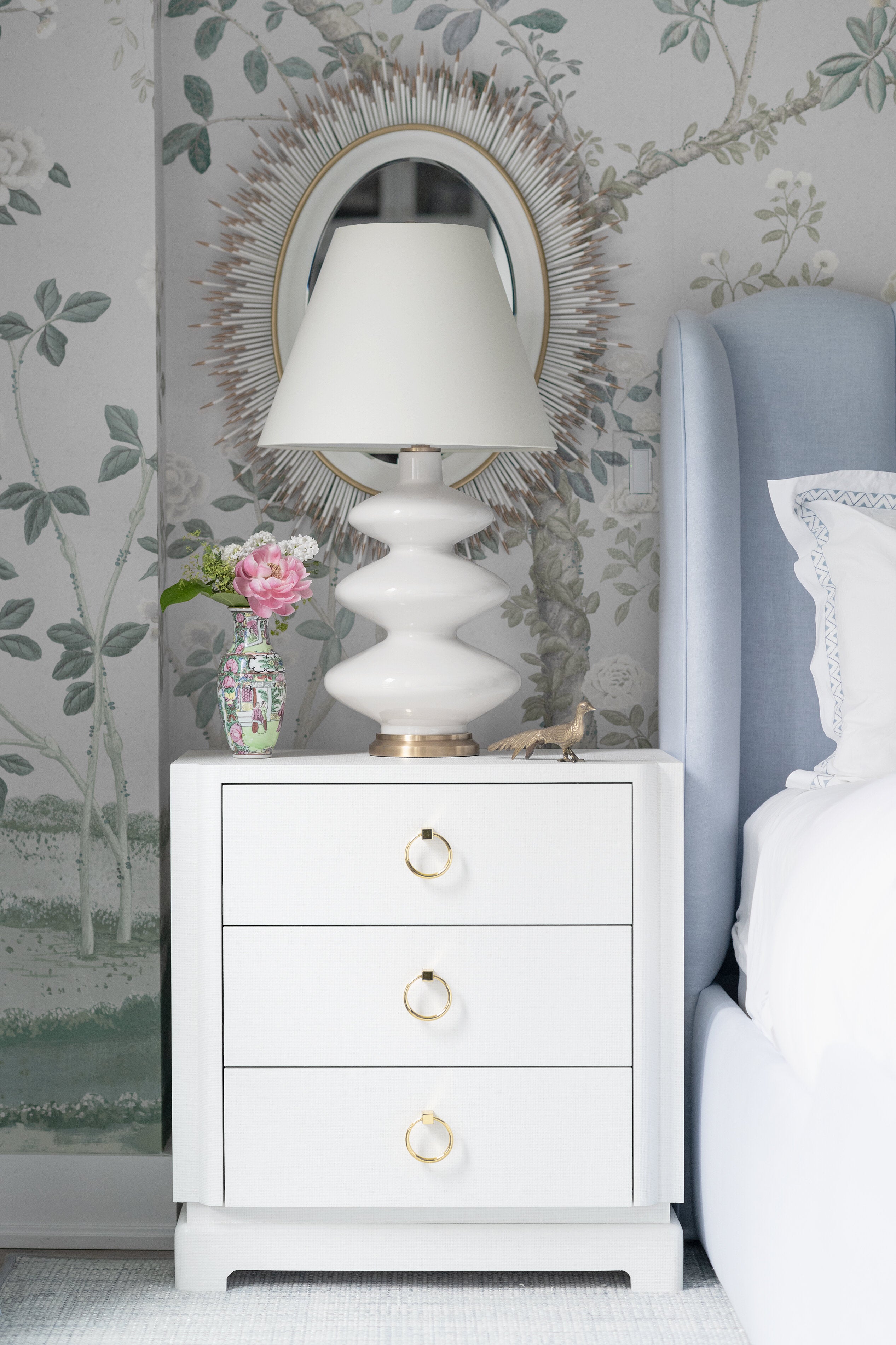 Pavel Chiffon White Side Table